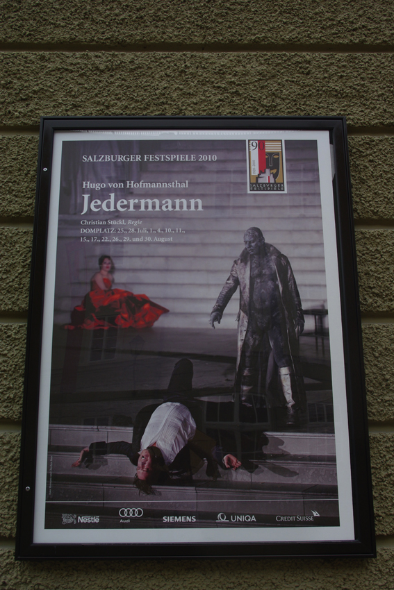 ▲ 잘츠부르크의 축제의 대표적인 공연은 음악회가 아닌 연극 Jedermann(영어로 Everyman)이다. 