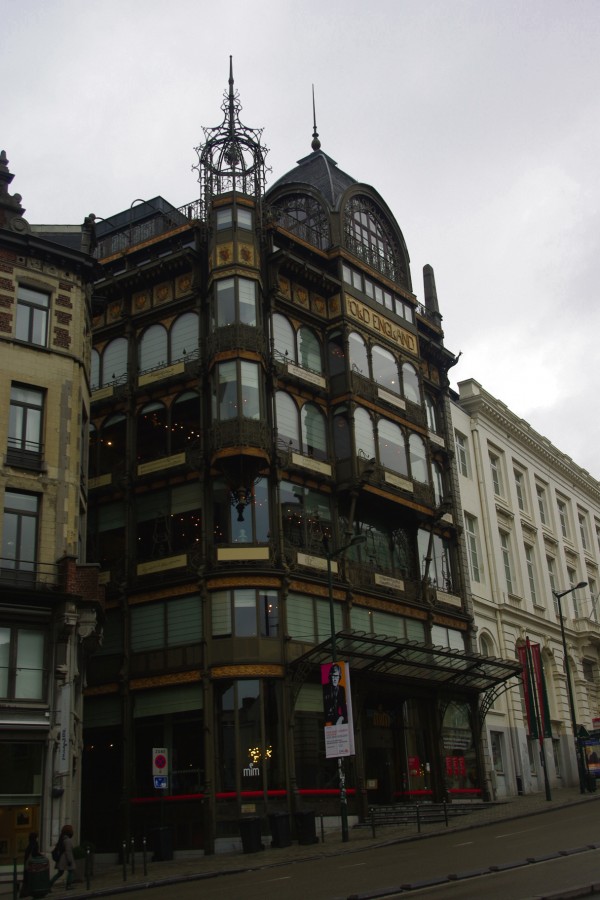 ▲ 브뤼셀의 가장 대표적인 아르누보 건축 건물인 Old England. 현재는 악기 박물관으로 쓰여지고 있다.