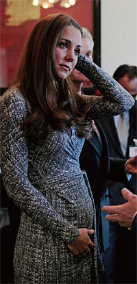 ▲ 지난 2월 임신한 몸으로 런던의 중독자치료센터를 방문한 케이트 왕세손비