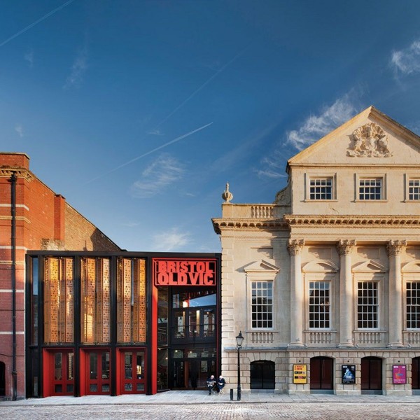 ⓒ ILOVESTAGE IMAGE LIBRARY